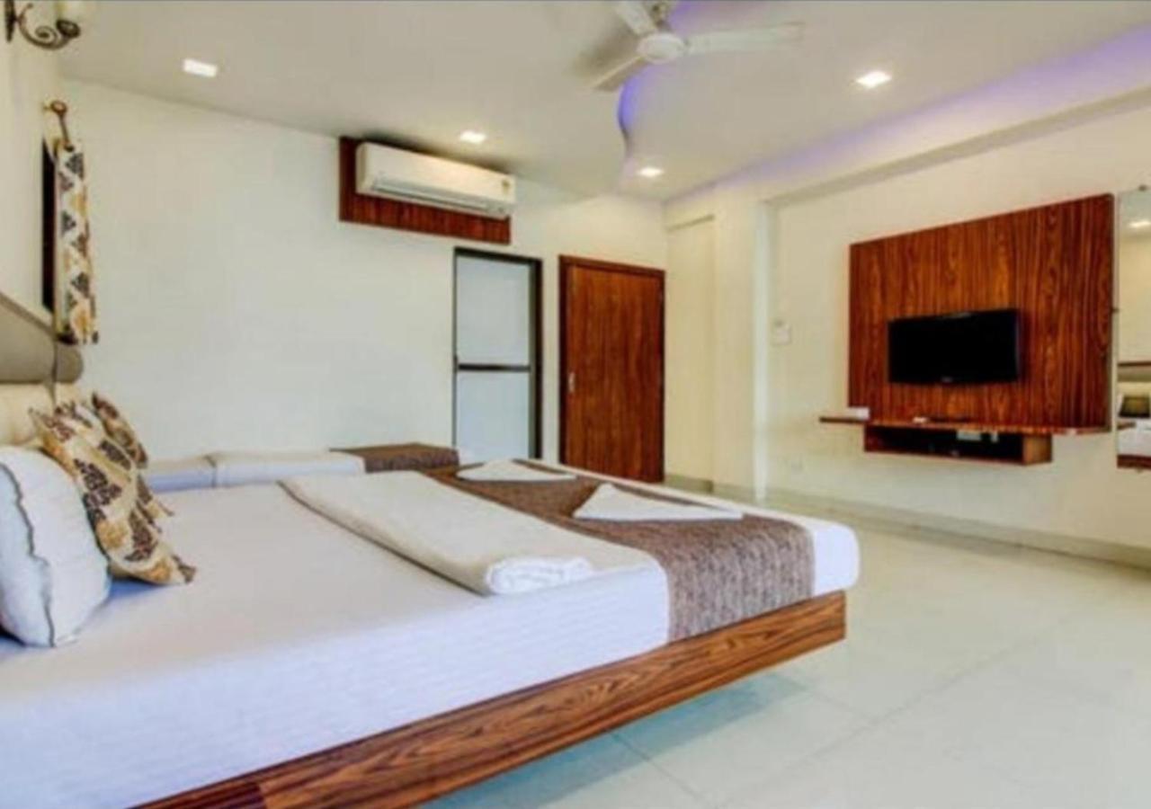 Hotel Golden Palms - Mumbai — Photos 3